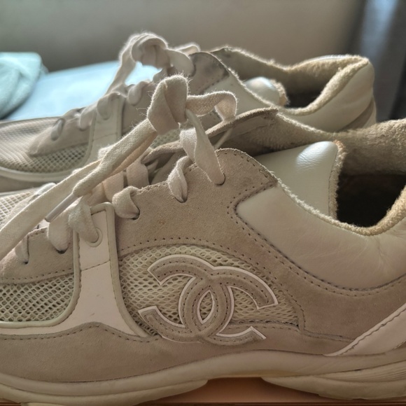 White Chanel Sneakers Size 40 - Picture 3 of 3